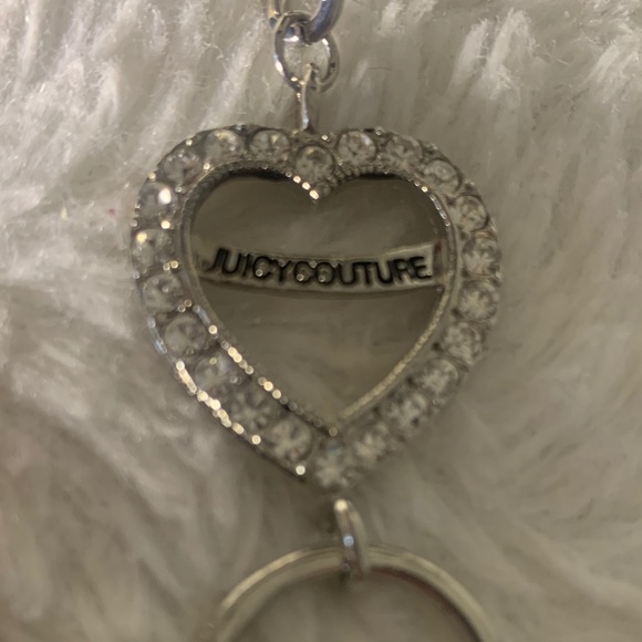 Fashion jewelry Juicy Couture Silver Heart Charm bracelet - Picture 3 of 7